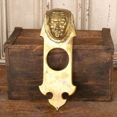 #50538 - Antique&nbsp;Brass&nbsp;Figural&nbsp;Backplate&nbsp;Hardware&nbsp;image