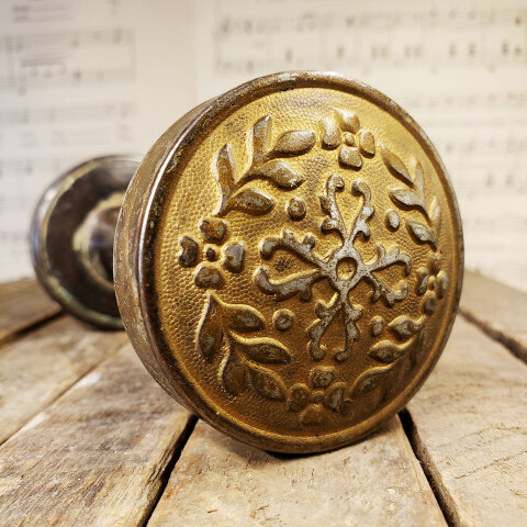 #42331 Antique Lockwood Halfa Doorknobs image 3