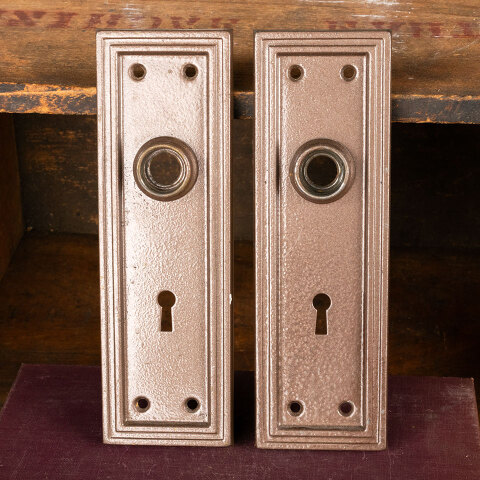 #44310 Antique Metal Doorknob Backplates Hardware image 4