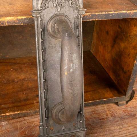#46088 Antique Cast Iron Gothic Door Handle image 5
