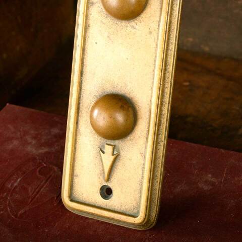 #46295 Antique Bronze Elevator Arrow Button Plate image 4