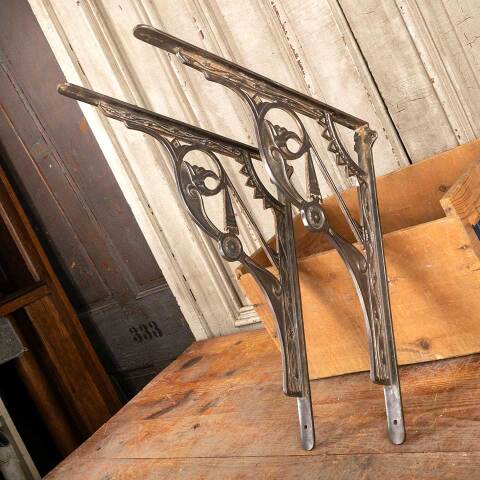#47326 Antique Cast Iron Marble Top Sink Brackets image 5