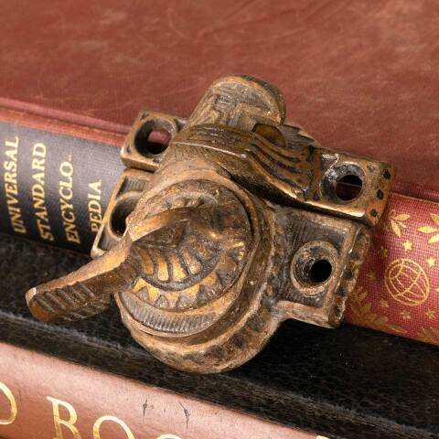 #47790 Antique Ornate Cast Iron Sash Window Lock image 4