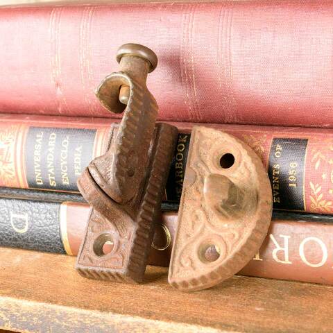 #50113 Antique Ornate Cast Iron Window Sash Lock image 5