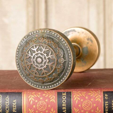 #50429 Antique Reading Hardware Co. Doorknobs image 4