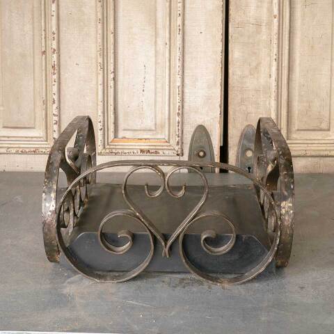 #51313 Vintage Wrought Iron Fireside Log Holder image 4