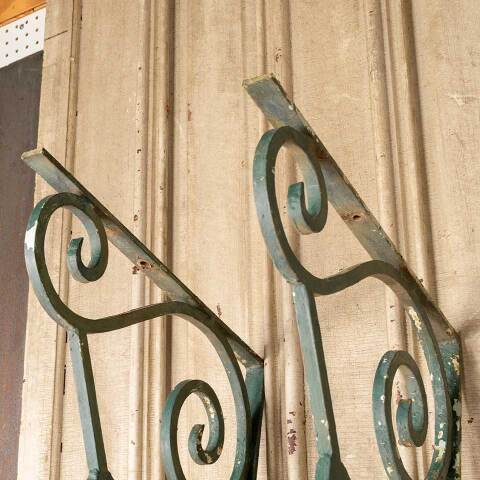 #52010 Set of 2 Vintage Wrought Iron Wall Brackets image 6