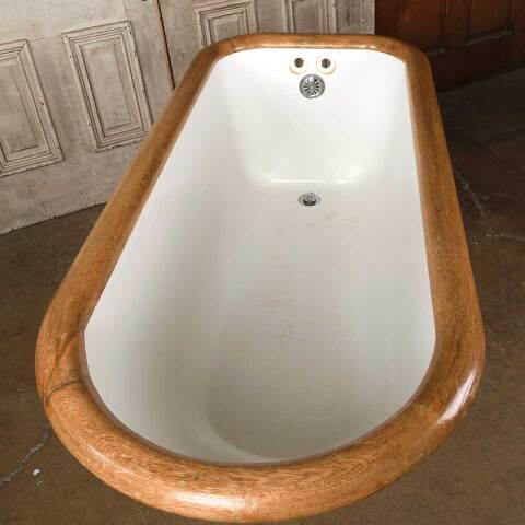 #54324 29x65 Salvaged Cast Iron Bathtub w/ Oak Rim image 4